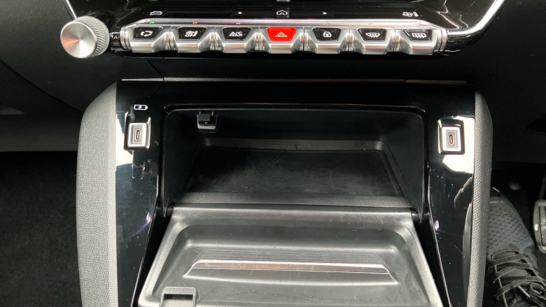 Peugeot 2008 1.2 PureTech 130 Allure 5dr Petrol Estate